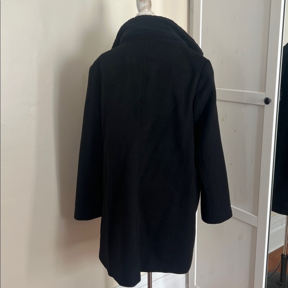 LOFT Cozy Warm Black Sherpa Collar Wool Blend Asymmetrical Zip Coat Size Large - Picture 7 of 9